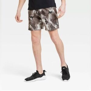 NWT  All in Motion™ Men's Unlined Run Shorts 7" Gray L